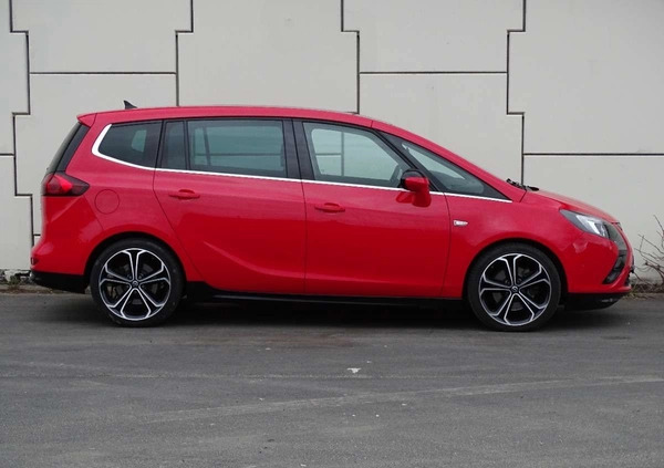 Opel Zafira cena 35900 przebieg: 198000, rok produkcji 2012 z Zawiercie małe 191